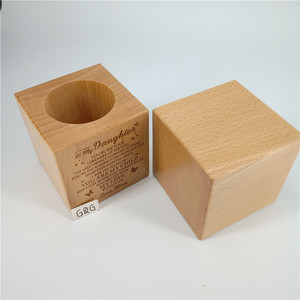 Nuovo Design Vaso di <span class=keywords><strong>Fiori</strong></span> <span class=keywords><strong>in</strong></span> <span class=keywords><strong>Legno</strong></span> con Incisione Mamma Figlia, Artigianato <span class=keywords><strong>in</strong></span> <span class=keywords><strong>Legno</strong></span> Massiccio - Product Image 6
