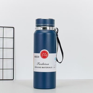 Thermos in Acciaio Inox a Doppia Parete da 800ml con Infusore per Tè, Bottiglia Termica Sottovuoto di Grande Capacità - Product Image 6