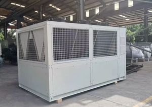 Unité de refroidissement à vis à air comprimé haute efficacité 400 kW 50 CV avec double compresseur pour climatisation centrale et refroidissement libre - Product Image 3
