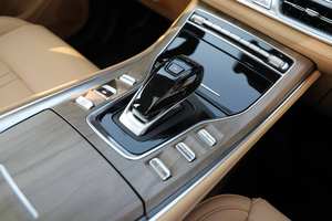 DFSK E5 Familiar Híbrido PHEV SUV 7 Pasajeros 1.5L 1150km Autonomía Total Gran Venta en el Extranjero - Product Image 4