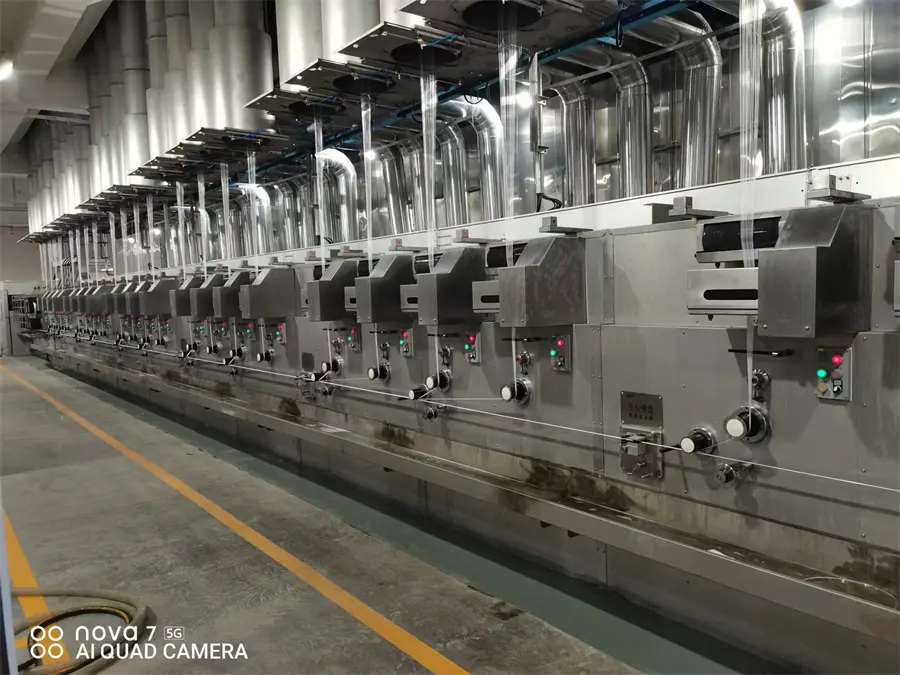 Mesin pembuat wol serat hewan peliharaan otomatis baru dengan lini produksi untuk manufaktur serat