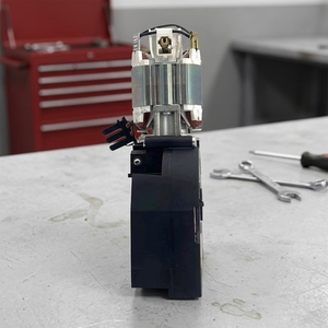 มอเตอร์เมคานิคัล MCH 200-240VAC 47466 47396 เกียร์ AC277-415V 47398 47468 ชุดดึงออกแบบยึดติด MasterPact NT - Product Image 3