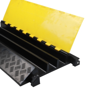 आउटडोर लचीली रबर गति पंप 3 चैनल तार आकार 70*65 मिमी केबल रक्षक 10-15mph 90 मिमी ऊंचाई पीला + काले विरोधी दबाव - Product Image 6