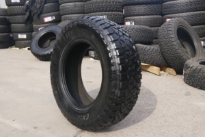 Neumático Radial LCH T-REX 265/70R17 115S, Buen Rendimiento en Pavimento, SUV 4x4, Aventura Todoterreno, Todas las Estaciones, Nuevo Patrón Extreme Pro Natural - Product Image 3