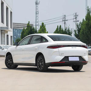 520km Smart Travel Edition Byd E7 136 PS Lithium-Eisen-Phosphat-Batterie 4-türige 5-Sitzer-Limousine New Energy Electric Vehicles Car - Product Image 5