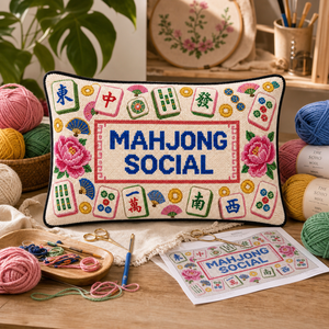Cuscino Mahjong Social Needlepoint con retro in velluto olandese per lussuosa fodera per cuscino lombare cucita a mano - Accessorio - Product Image 1