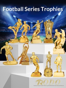 Trofeo da Portiere in Resina Placcato Oro, Scarpe da Calcio Personalizzate, Premio Top Scorer per Calciatori, <span class=keywords><strong>Ballon</strong></span> <span class=keywords><strong>d</strong></span>'<span class=keywords><strong>Or</strong></span> per Tifosi, Stampa a Colori Cina - Product Image 2