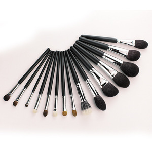 Juego de 13 Brochas de Maquillaje de Pelo de Cabra Negro para Rostro y Ojos, Brochas para Delinear y Difuminar con Mangos de Pelo Natural - Product Image 5