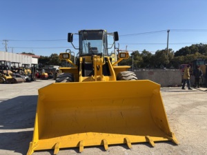 Komatsu Original usado WA380 cargador de ruedas de alta calidad cargador frontal con motor de carga nominal de 3 toneladas como componente principal - Product Image 4