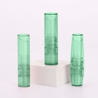 Emballage cosmétique en plastique transparent de luxe avec bouchon à vis, couleur et logo personnalisés, tubes recyclables pour baume à lèvres et rouge à lèvres