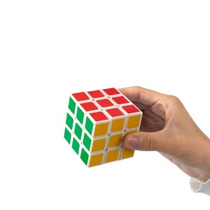 Cubo de Rubik 3x3 de 5,3 cm, cubo de velocidad suave, rompecabezas, juguete para niños de 5 a 7 años, desarrollo intelectual, regalo educativo - Product Image 1