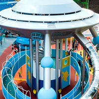 Structure de jeu extérieure sur mesure en acier inoxydable avec toboggan et filet d'escalade, thèmes fusée spatiale, planète, OVNI ; Équipement de jeu extérieur non motorisé