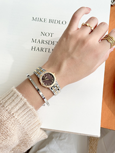 Scottie 9799 <span class=keywords><strong>montre</strong></span> analogique à quartz de luxe pour femme cadran à chiffres romains classique <span class=keywords><strong>bracelet</strong></span> en acier inoxydable rétro orné de diamants - Product Image 4