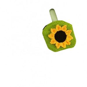 <b>Sweet</b> <b>Flower</b> Knit Milk Cotton Yarn 150g Coin Purse Girls' Fashionable Handmade Small Bag Handheld Card Accessory - Product Image 5
