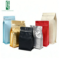 Sacs à café en aluminium imprimés sur mesure avec fond carré et fermeture éclair pour grains de café torréfiés, couleur et motifs personnalisés