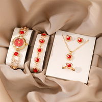 Ensemble de bijoux de luxe doré pour femme : Montre-bracelet tendance, bague, collier, boucles d'oreilles et bracelet en strass