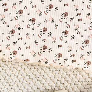 Ropa para Niños, Conjunto de Tres Piezas con Blusa Casual de Flores para Bebé Niña, Camiseta de Manga Larga para Recién Nacido, 100% Poliéster - Product Image 6