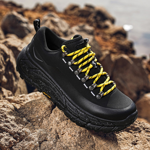 Zapatos de Senderismo Negros para Hombre de Alta Calidad, Tendencia 2025, Antideslizantes, Impermeables, con Malla Exterior, Zapatos de Escalada de Marca Reconocida - Product Image 2