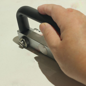 אלומיניום תעשייתי גליל ספורט רצפת מגרוב חותך גלגל חתוך ידני פרוסת סכין ויניל מחורץ - Product Image 4