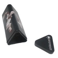 Usine en gros conception personnalisée Triangle boîte en fer blanc emballage pour chocolat bonbons bonbons musique boîte en fer blanc boîte en métal - Product Image 6