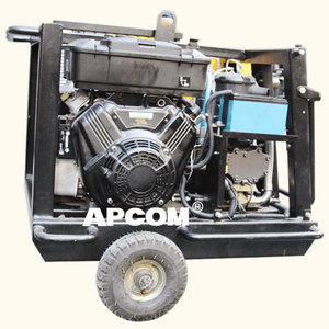 Compresseur d'air rotatif à vis à haute pression APCOM 13 bars, moteur Vanguard 18 CV, 40 CFM, compresseur mobile portable - Product Image 3