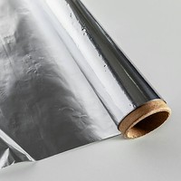 Bobine de feuille d'aluminium 1060 H24 de haute pureté (99,6%) à surface lisse peinte, pour le pliage et la découpe, destinée aux réflecteurs de lumière et aux dalles de plafond