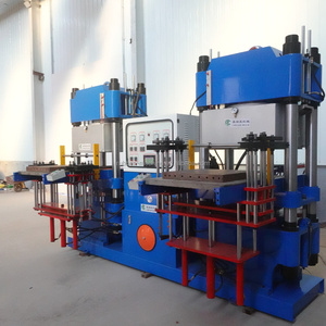 Presse hydraulique pour anneaux de dentition en silicone avec plage de pression personnalisable pour les fabricants de produits pour bébés - Product Image 1