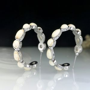 Orecchini a Cerchio a Forma di C per Donne, Stile Vintage, Accessori per Orecchie da Indossare Quotidianamente - Product Image 2