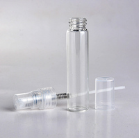 Vente en gros mini petit vaporisateur vide personnalisé de 2ml 3ml 5ml 10ml atomiseur de bouteille de parfum en verre testeur d'échantillon rechargeable cosmétique