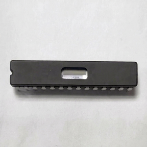Puce mémoire PROM programmable CY7C271-55WMB, composant EPROM à programmation répétée pour réparation électronique - Product Image 1