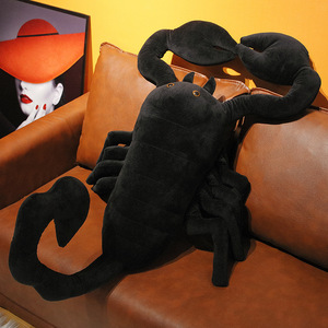 Peluches Scorpion Réalistes Personnalisées en Gros, Super Douces avec Rembourrage en Coton PP pour Cadeaux et Soulagement du Stress - Product Image 3