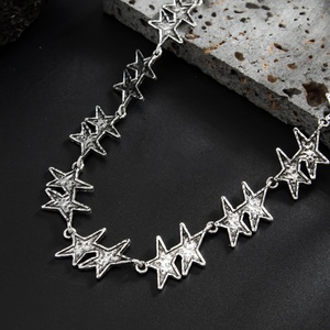 Collane Choker con Catena Metallica Stile Hip Hop Street, Doppia Stella, per <span class=keywords><strong>Uomo</strong></span>, Catene Vintage per Clavicola, Accessori Moda, <span class=keywords><strong>Gioielli</strong></span> Regalo - Product Image 5