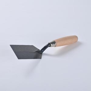 Truelle de maçonnerie industrielle ergonomique en acier au carbone avec manche en bois, lame de 7 pouces et pointe pour la construction DIY - Product Image 2