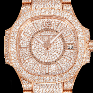 Montre-bracelet pour homme en or rose entièrement sertie de diamants, design boîtier coussin, sertissage dense de pierres, affichage de la date, montre de luxe élégante haut de gamme - Product Image 2