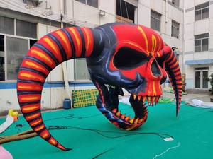 Dekorasi Halloween Tengkorak Tiup Raksasa yang Menyala, Balon Tengkorak Kepala Kerangka yang Menyeramkan - Product Image 1