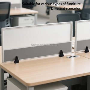 Penjepit Partisi Layar Meja Fynova yang Dapat Disesuaikan, Penjepit Kaca Desktop Kantor dari Paduan Aluminium, Braket Layar Segitiga - Product Image 2