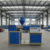 Machine de fabrication de profilés de protection d'angle pour PVC/PC, conception à vis simple, rapport L/D 30:1, puissance 11 kW - Production automatique de profilés