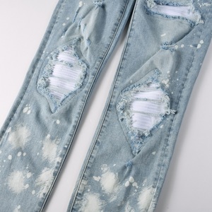 Jeans skinny stretch pour hommes, bleus, de haute qualité, effet usé, style motard, avec trous aux genoux, personnalisables avec patchs, vente en gros - Product Image 3