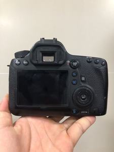 กล้อง Canon EOS 6D มือสอง ฟูลเฟรม DSLR เหมาะสำหรับถ่ายภาพบุคคลและภาพทิวทัศน์ ราคาดี ตัวกล้องอย่างเดียว - Product Image 2
