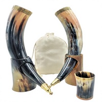 Verre à boire en corne de buffle naturelle, artisanal rustique, style viking, avec petit motif cubique