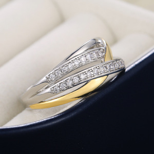 Anello con Design a Spirale Bicolore, Anello Classico da Dito per Donne - Product Image 2