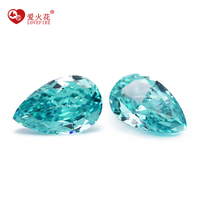 Vente en gros de pierres de zircone cubique artificielle de couleur Paraiba A33-A34, qualité 5A+, effet glace pilée 4K, forme poire, pour la fabrication de bijoux
