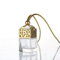 Diffuseur d'air frais carré en verre de 8 ml pour voiture avec clip de ventilation, surface estampée à chaud, flacon vide pour huiles essentielles et parfums