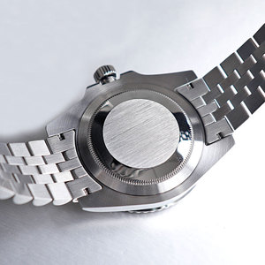 Reloj de Buceo Mecánico Automático Para Hombre BGW-9 Súper Luminoso de Marca de Lujo en Acero Inoxidable con GMT, Resistente al Agua 20 ATM - Product Image 3