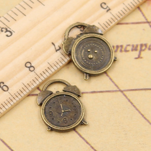 <span class=keywords><strong>Horloge</strong></span> à breloques 17x13mm fabrication à la main, pendentifs vintage de couleur argent tibétain, bricolage pour bracelet collier - Product Image 5