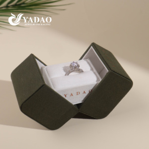 Boîte à bagues en flanelle carrée <span class=keywords><strong>vert</strong></span> clair simple avec logo personnalisé en gros YADAO, double porte avec boîte cadeau en papier pour bijoux - Product Image 3