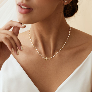 <span class=keywords><strong>Collana</strong></span> <span class=keywords><strong>con</strong></span> Pendente a <span class=keywords><strong>Croce</strong></span> e Catena di Perle per Donne, Gioiello <span class=keywords><strong>con</strong></span> <span class=keywords><strong>Croce</strong></span> Orizzontale in Ottone Placcato <span class=keywords><strong>Oro</strong></span> - Product Image 5