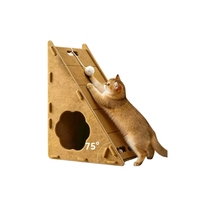 Condo pour chat multi-niveaux fermé avec tour d'escalade, maison pour chat en feutre résistant aux griffures pour plusieurs chats