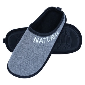 Pantoufles d'hiver épaisses personnalisées pour hommes, pantoufles de maison à fond fin, pantoufles légères pour hommes - Product Image 1