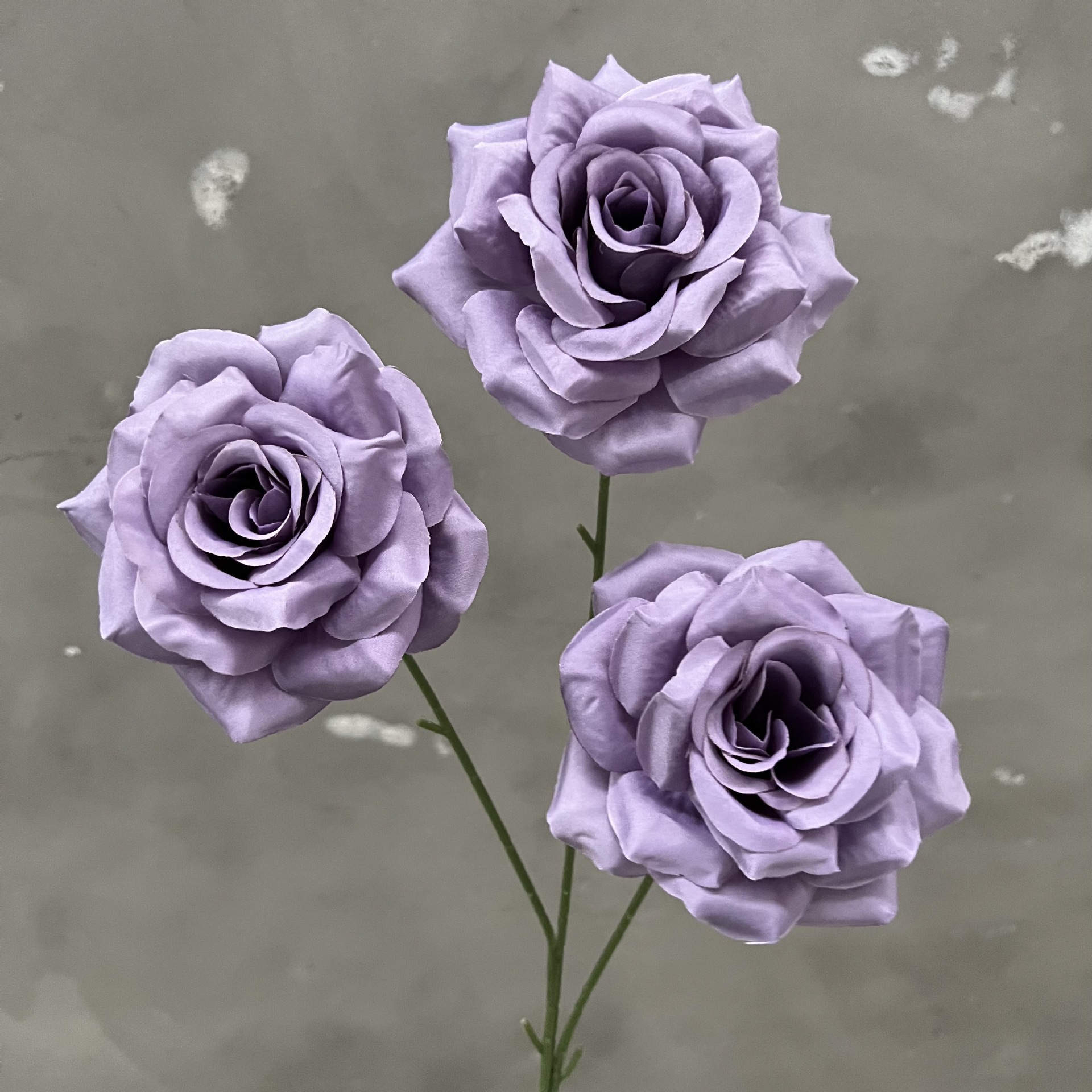 Item no 040-diamond rose leafless